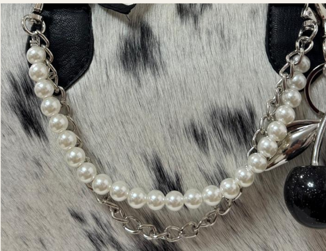 Terry & Company Luxe Chain Bar – Clip-On Bag Accent