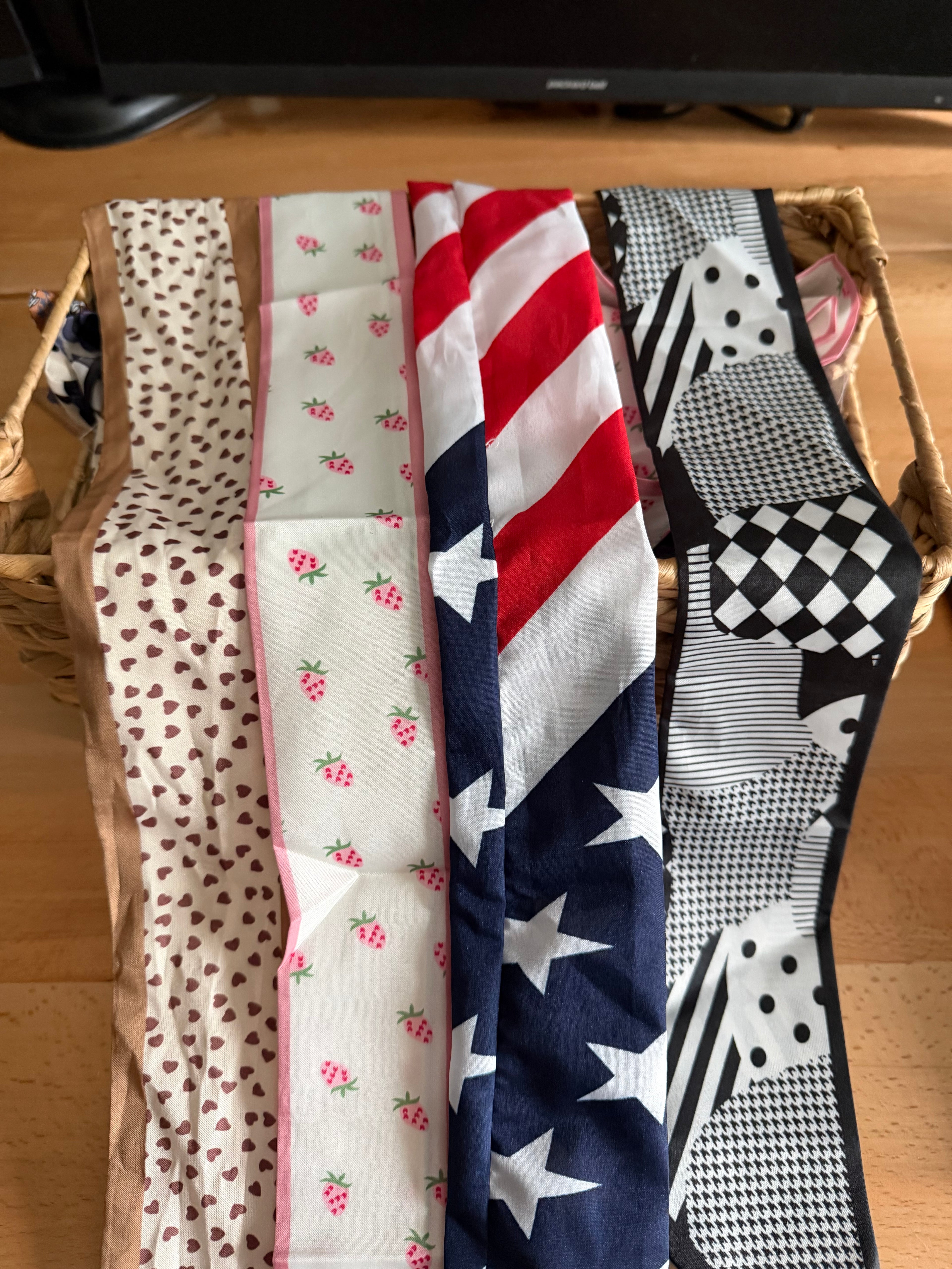 Twillie Bag Scarf