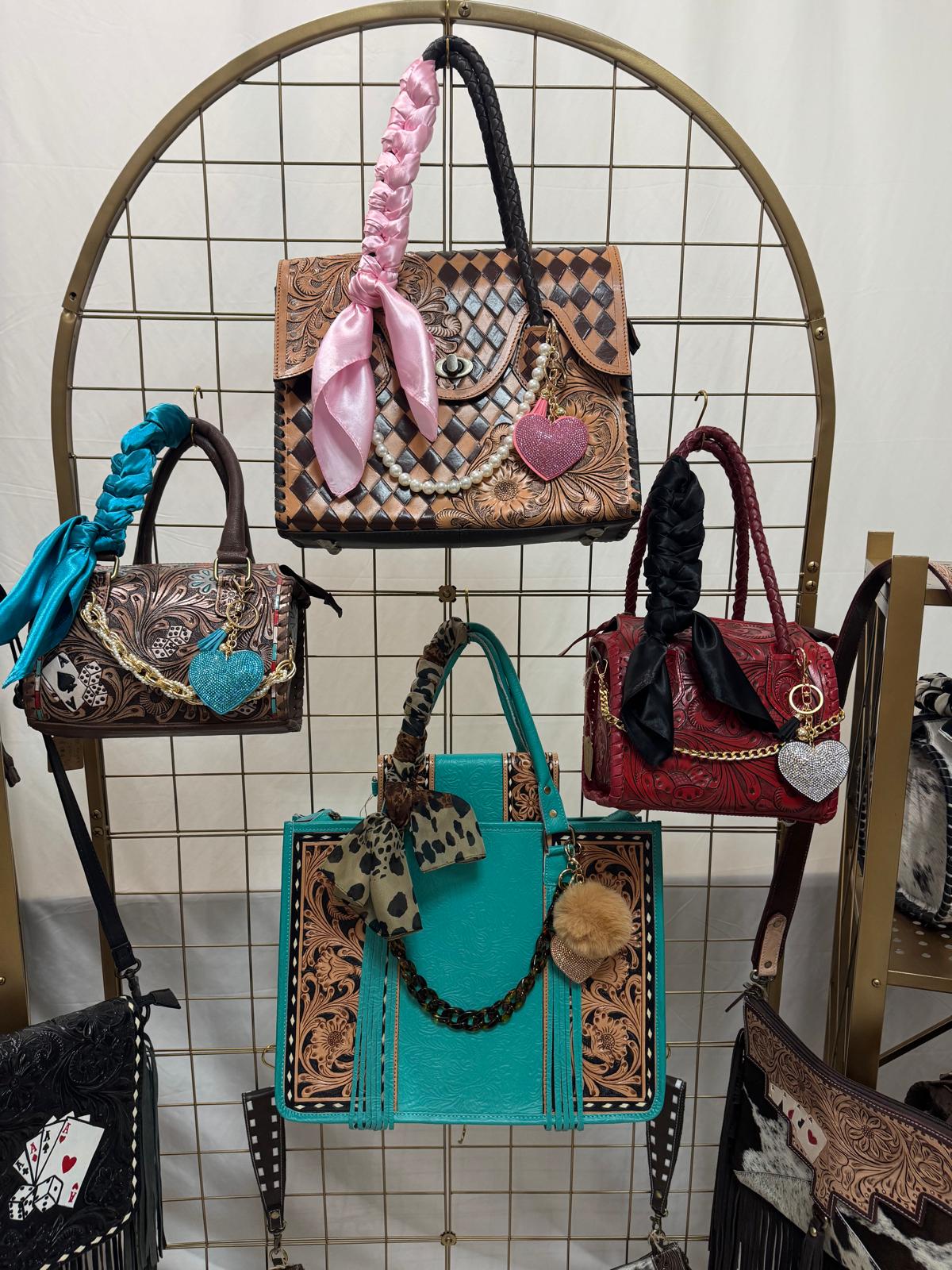 Build your Bag-Charm Scarf-Chain