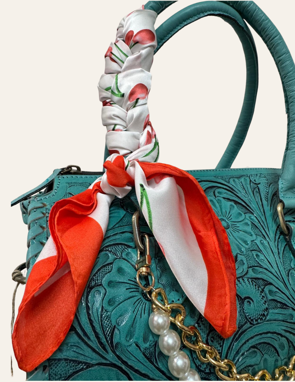 Terry and Company Scarf Bar – Handbag Styling Wrap