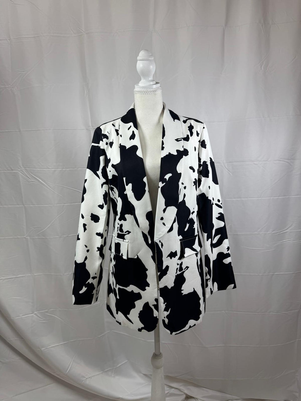 Western Cowhide Print Blazer – Cowgirl Boutique Statement Jacket