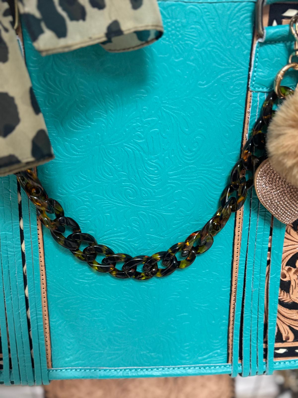 Terry & Company Luxe Chain Bar – Clip-On Bag Accent