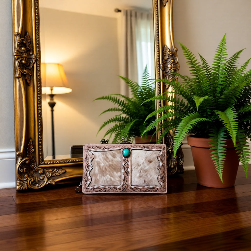 Saddle Ridge Crossbody Collection